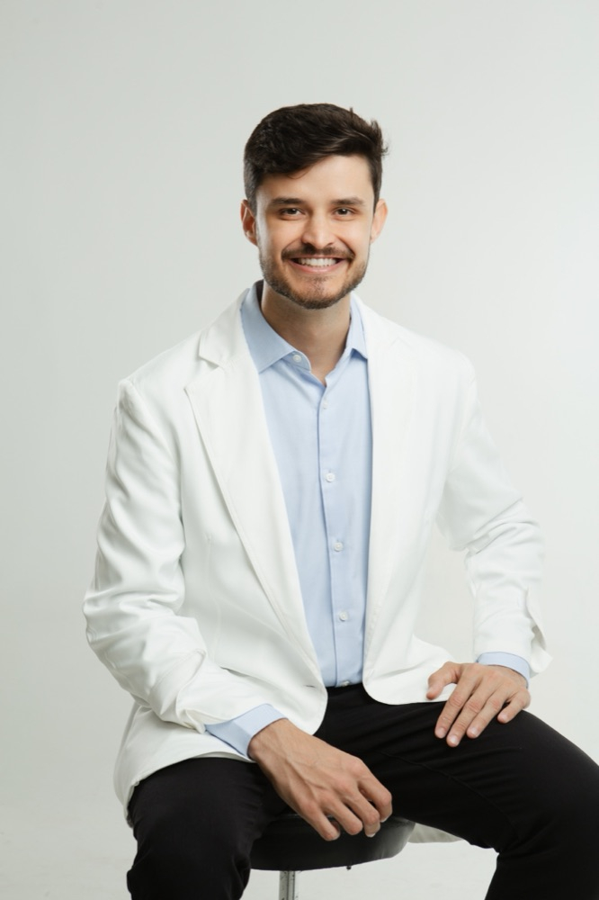 Dr. Pedro Carvalho
