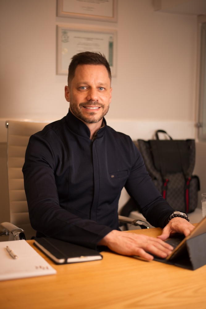 Dr. Rodrigo Godoy